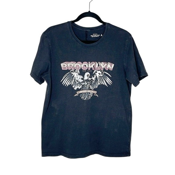 Abercrombie & Fitch Brooklyn New York Eagle graphic print tee size Medium - Picture 1 of 11